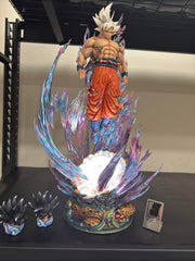 Dragon Ball Z Goku Ultra Instinct 53 Cm with 3 Detachable Heads