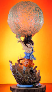 SD Studio Dragon Ball GT Goku Spirit Bomb Figure With Lights 50 Cm